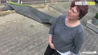 ���្ម័យប្រាក់អឺរ៉ូ Horny BBW ស្រ្តីស្រឡាញ់ដើម្បីសូររបស់នាងជាមួយនឹង Hubby របស់មិត្តភក្តិដ៏ល្អបំផុត