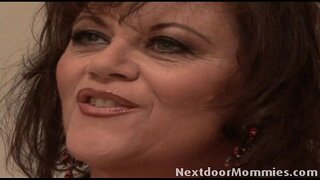 De Bella ina toy kwa ajili ya siku