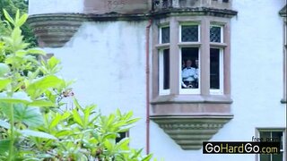 Фрэнки Сколько членов примет ее киска порно HD