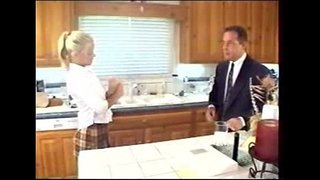 Jodie Moore - Rubia niñera