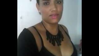 ̜�로 나가서 그는 그의 친구,아내 장난꾸러기 집에서 빌어 먹거