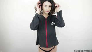 Шоу сиська пытькаш (йӓрӓ темӓш видео) - AmedeeVause