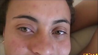 Ő adta a seggét, hogy ki