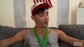 Xortik tajba rebbieħ anzjani Anita B. sa ħmar tagħha filwaqt li fil żagħżagħ Jenny tiegħi wet-bżieżel