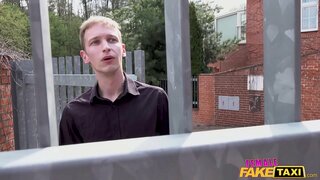 ���്ത്രീ വ്യാജ ടാക്സി after caught playing with her pussy by guy next door