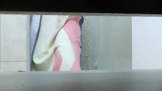 Сестра з marquinha сексі записується приймає ванну без нього знати